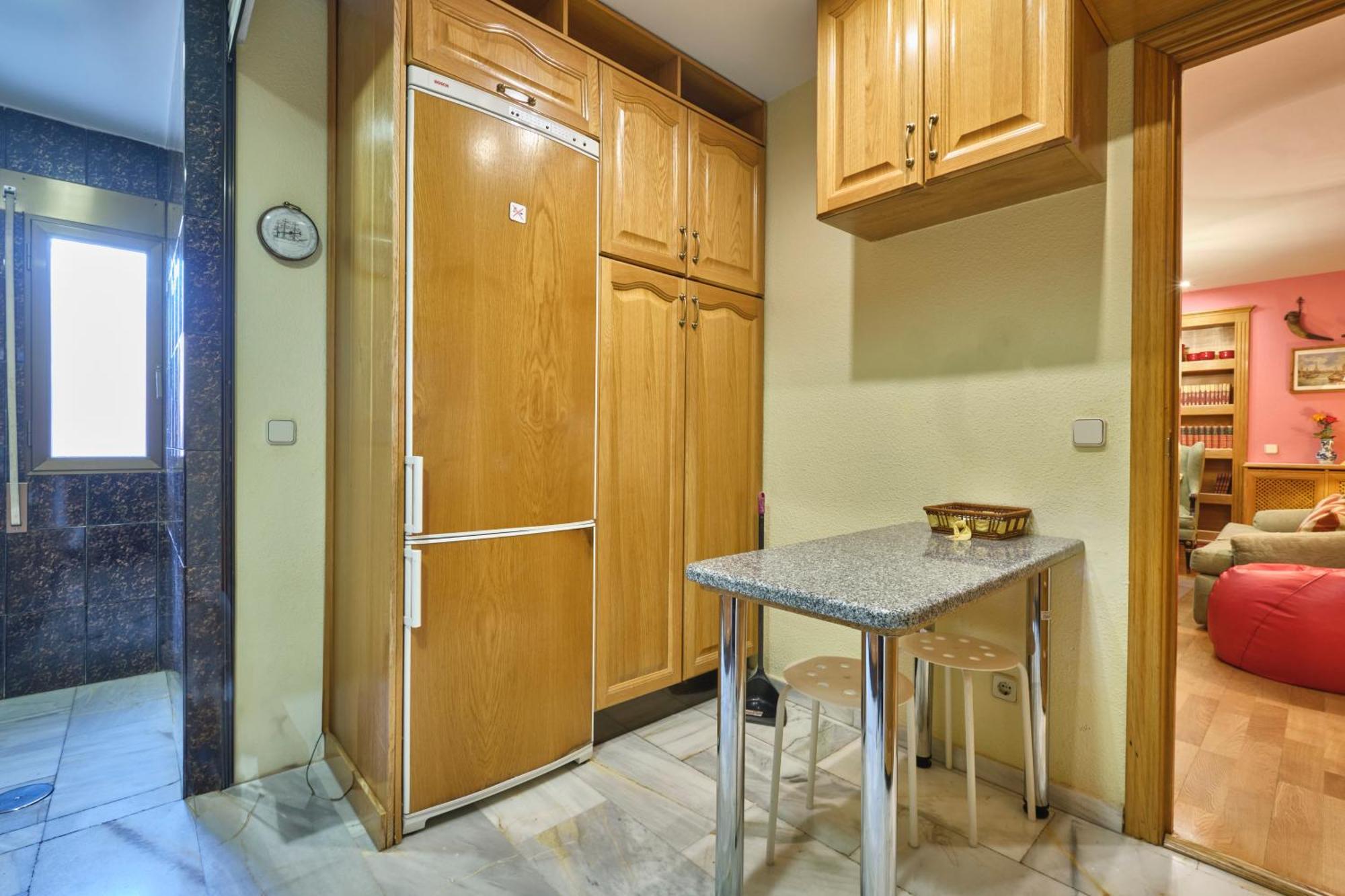 Apartamentos Carlos Мадрид Екстер'єр фото