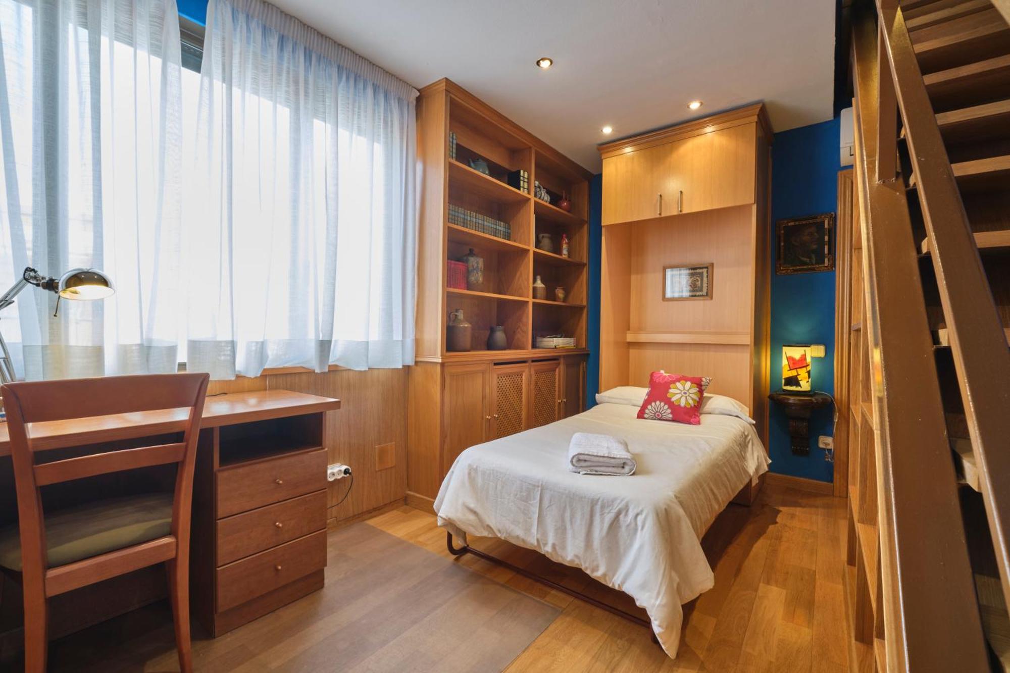 Apartamentos Carlos Мадрид Екстер'єр фото